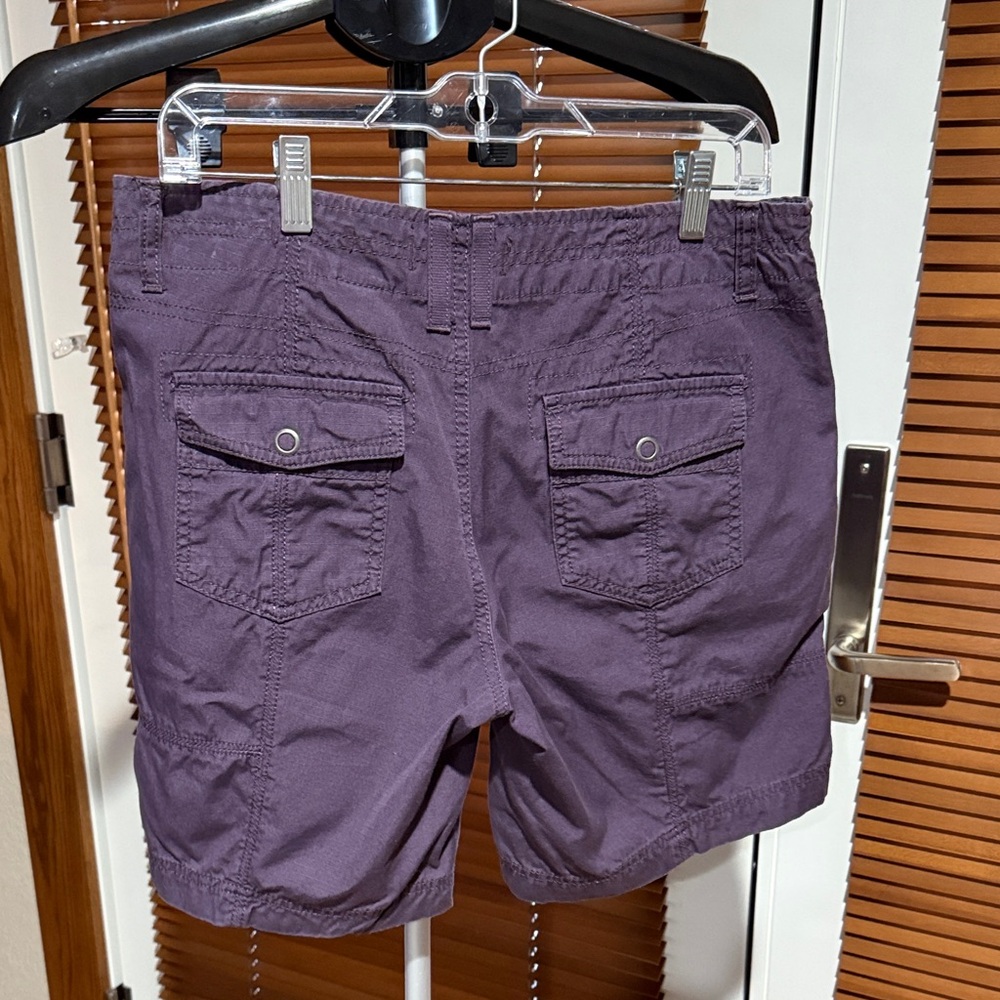Eddie Bauer Women's Dark Purple Cargo Shorts Mercer Fit - Picture 3 of 6